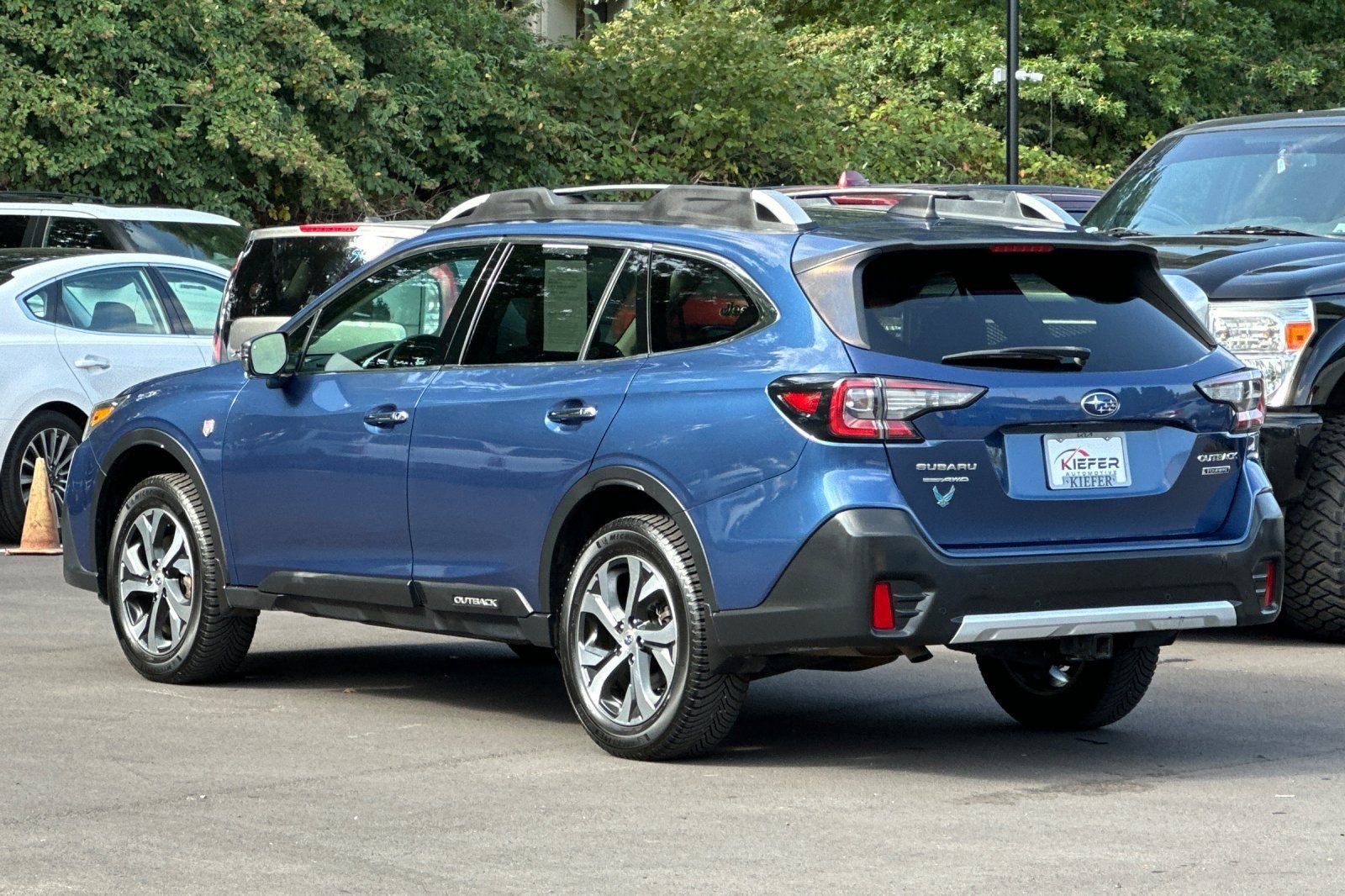Used 2020 Subaru Outback Touring AWD/4WD image 6