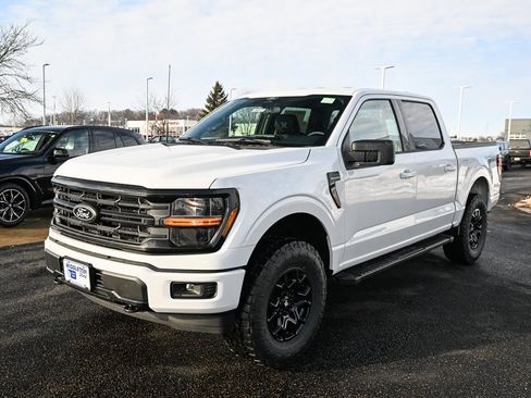 New 2025 Ford F150 XLT w/ Equipment Group 301A Standard image 9