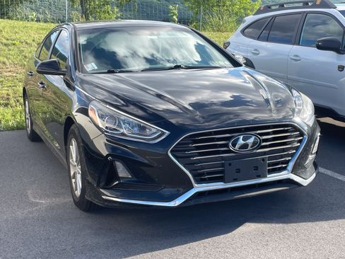 Used 2018 Hyundai Sonata SE FWD image 1