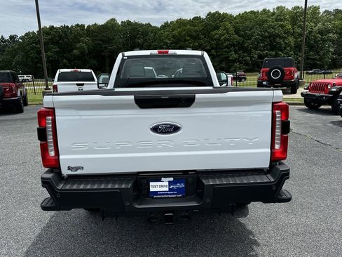 New 2025 Ford F250 XL w/ 360-Degree Camera Package RWD image 7
