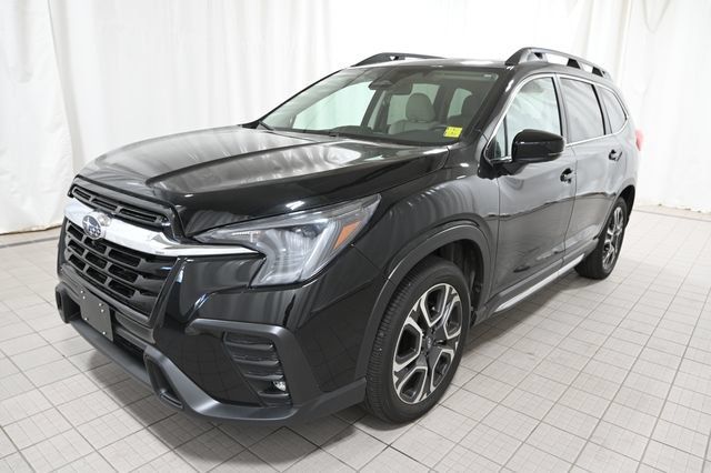 Used 2025 Subaru Ascent Limited AWD/4WD image 19