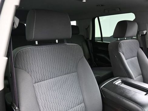 Used 2017 Chevrolet Tahoe LS AWD/4WD image 30