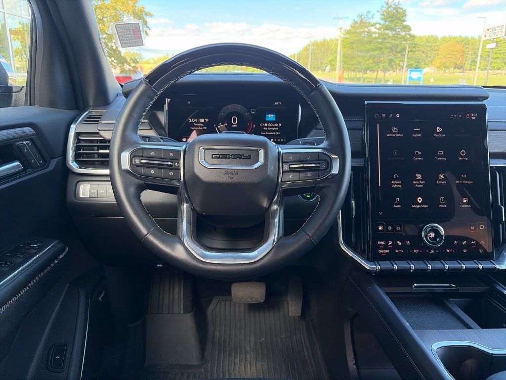 Used 2026 GMC Acadia Denali w/ Super Cruise Package AWD/4WD image 13