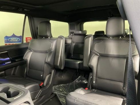 New 2025 Ford Expedition Platinum w/ Stealth Performance Package image 16