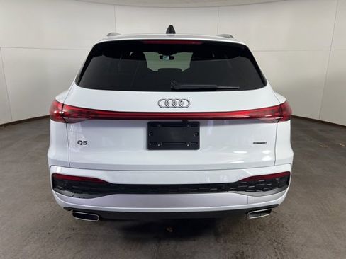 Used 2025 Audi Q5 Premium Plus w/ Premium Plus image 6