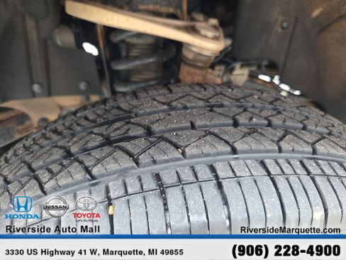 Used 2022 Ford Bronco 2-Door AWD/4WD image 12