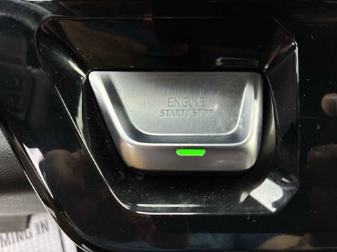 Used 2023 GMC Sierra 1500 Denali Ultimate image 17