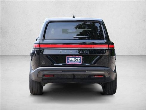 Used 2025 Rivian R1S Adventure AWD/4WD image 6