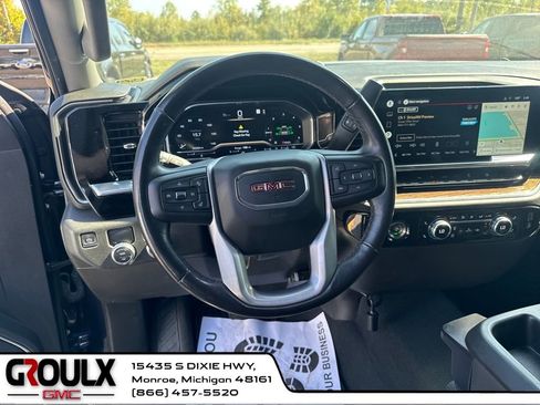 Used 2022 GMC Sierra 1500 Elevation image 14