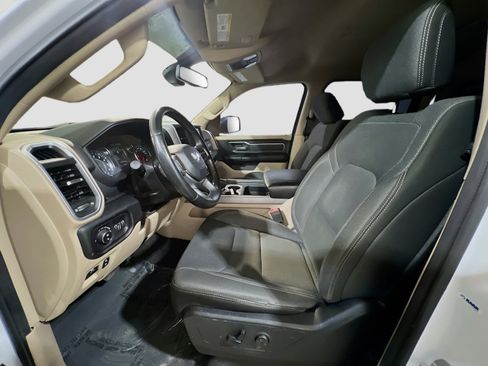 Used 2019 RAM 1500 Big Horn image 14