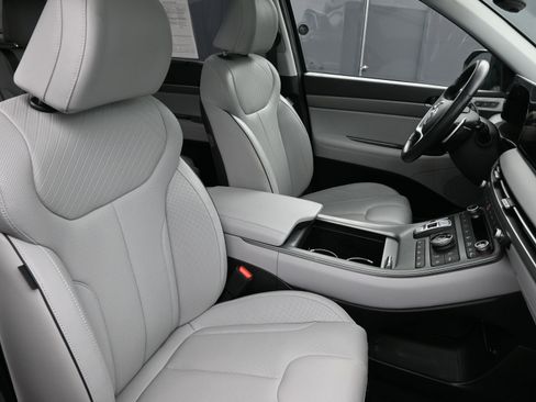 Used 2023 Hyundai Palisade SEL image 29