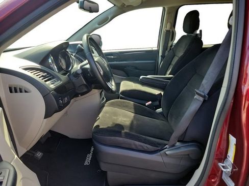 Used 2017 Dodge Grand Caravan SE w/ Power Window Group FWD image 9