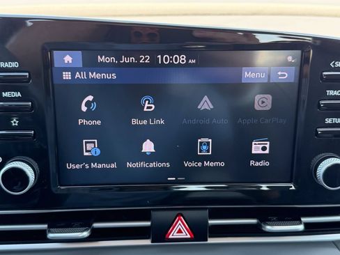 Used 2022 Hyundai Elantra SEL w/ Convenience + Premium Package FWD image 22