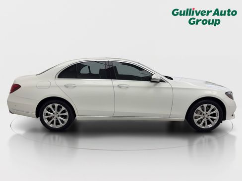 Used 2017 Mercedes-Benz E 300 image 10