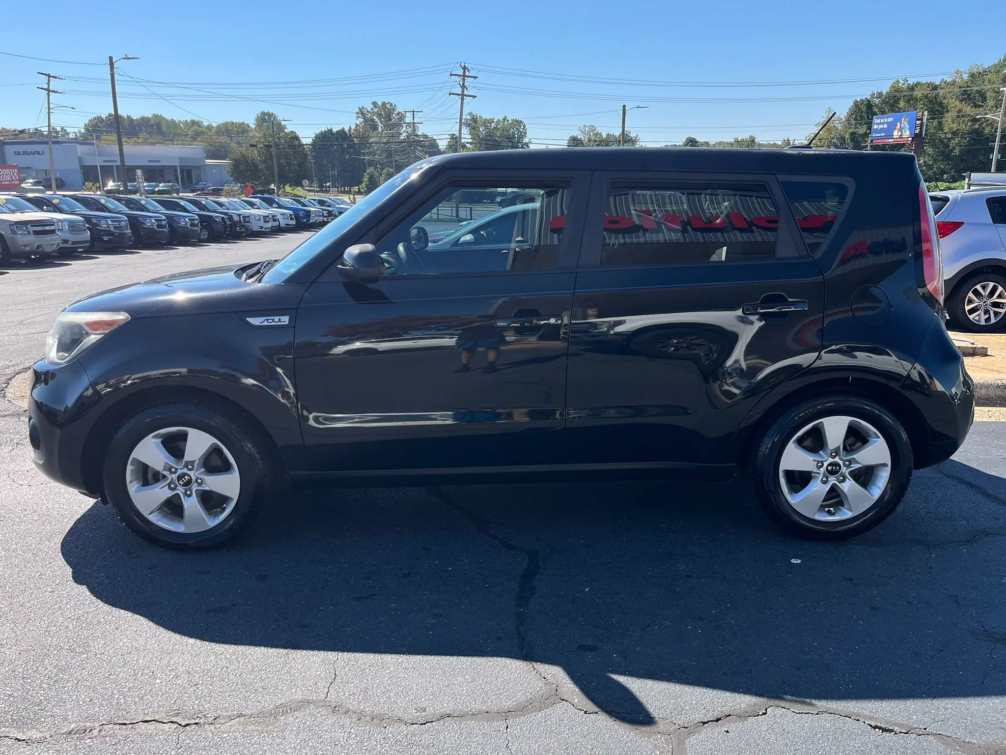 Used 2018 Kia Soul FWD image 4