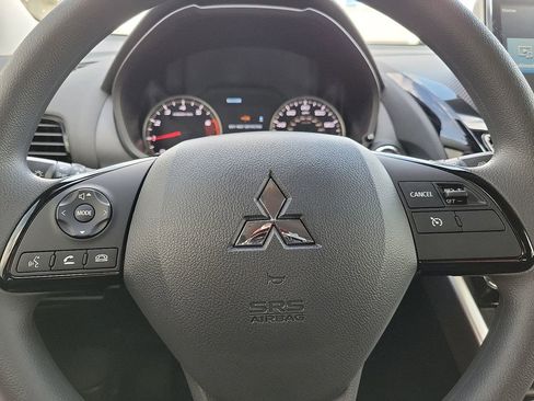 New 2026 Mitsubishi Eclipse Cross LE image 17