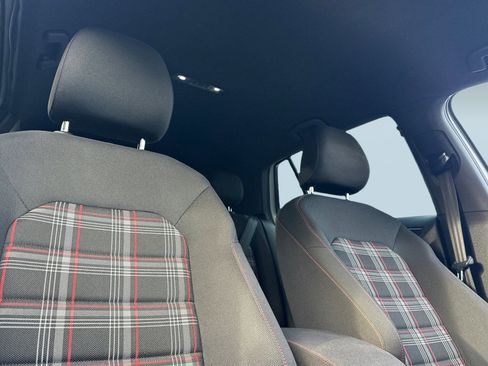 Used 2018 Volkswagen GTI S image 29