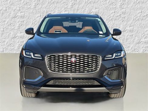 Used 2023 Jaguar F-PACE R-Dynamic S image 8