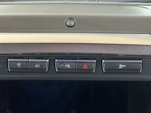 Used 2022 Ford F150 King Ranch w/ Equipment Group 601A High AWD/4WD image 37