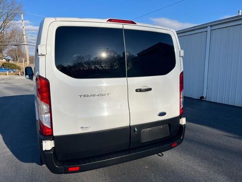 Used 2021 Ford Transit 150 Low Roof RWD image 5