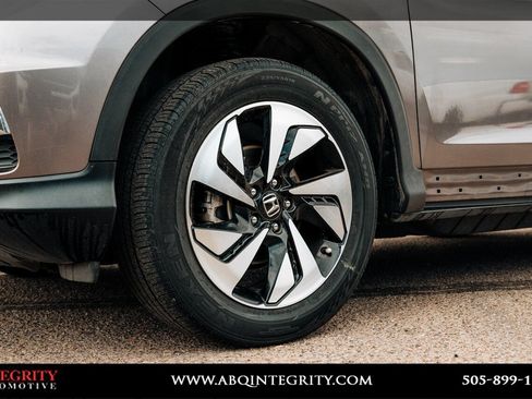 Used 2015 Honda CR-V Touring image 11