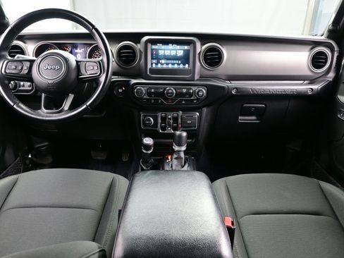 Used 2022 Jeep Wrangler Unlimited Sport image 16