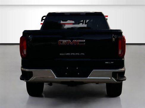 Used 2025 GMC Sierra 1500 SLT image 6