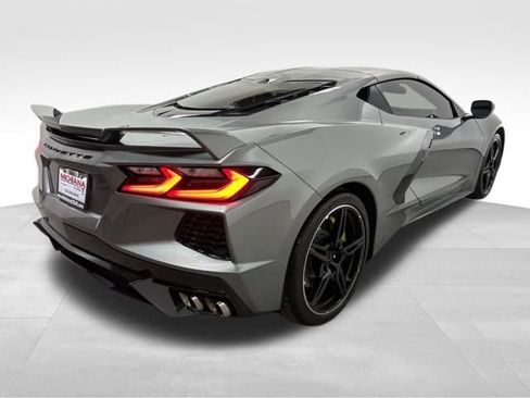 Used 2024 Chevrolet Corvette Stingray w/ Z51 Performance Package image 8