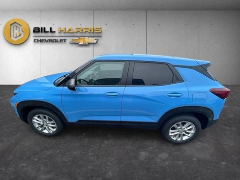 Used 2024 Chevrolet TrailBlazer LS w/ LS Convenience Package AWD/4WD image 15