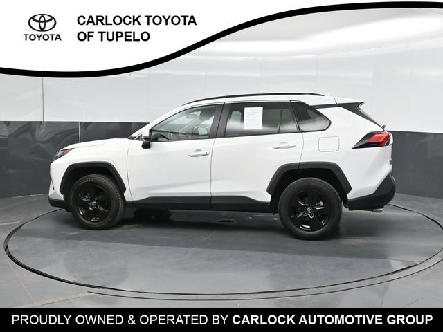 Used 2024 Toyota RAV4 XLE FWD image 9