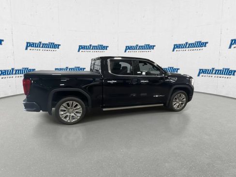Used 2021 GMC Sierra 1500 Denali w/ Denali Ultimate Package AWD/4WD image 12