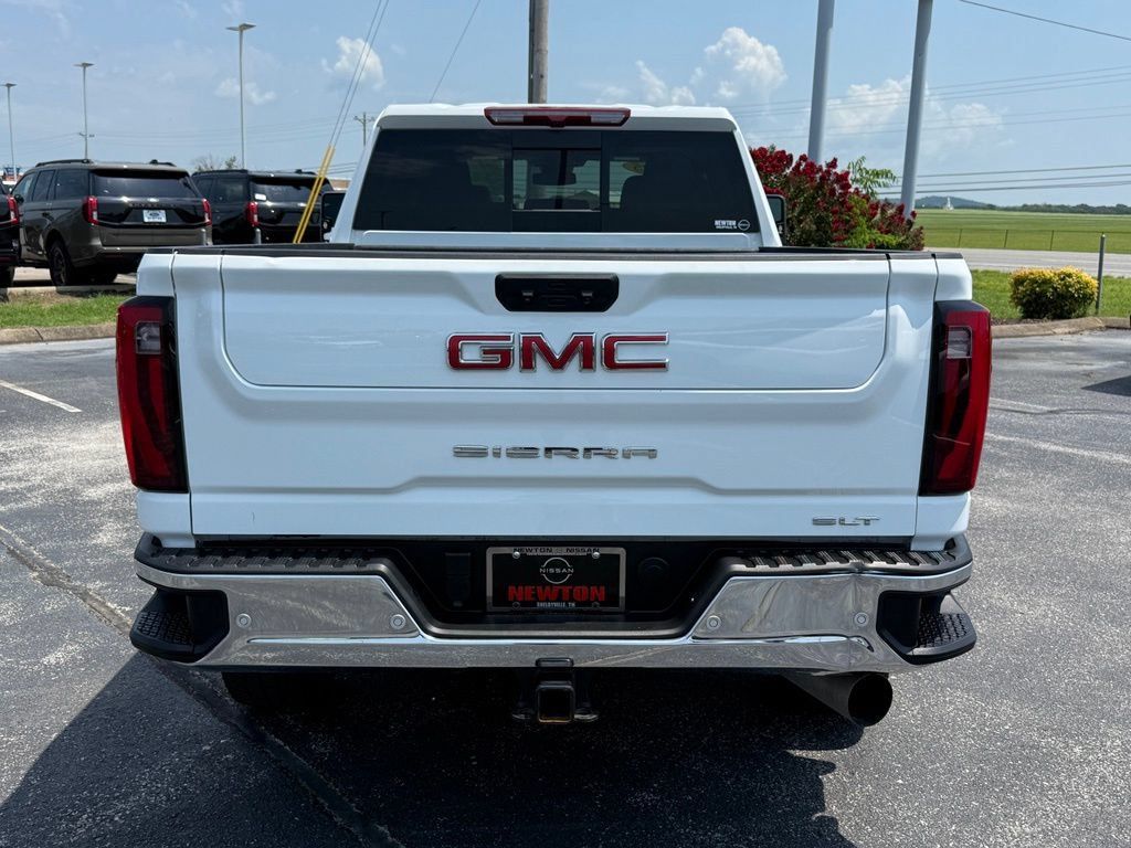 Used 2025 GMC Sierra 2500 SLT w/ SLT Convenience Package AWD/4WD image 32