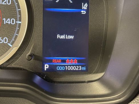 Used 2021 Toyota Corolla SE FWD image 30
