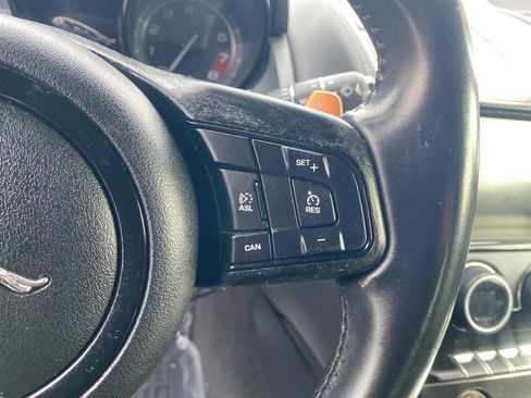 Used 2015 Jaguar F-TYPE S image 17