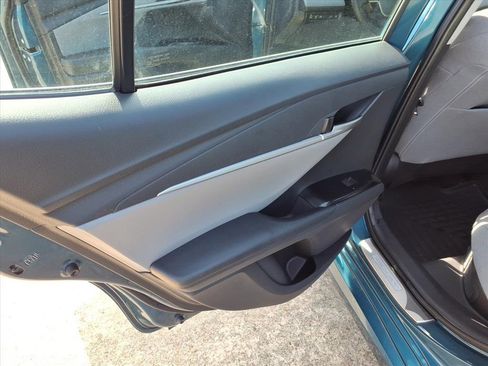 Used 2025 Toyota Camry LE image 14