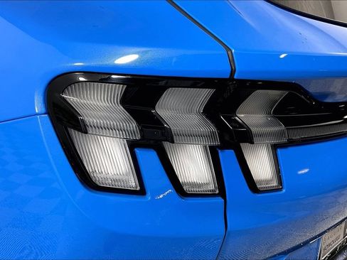 Used 2022 Ford Mustang Mach-E GT AWD/4WD image 27