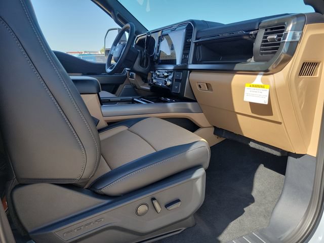 New 2026 Ford F350 Lariat w/ Black Appearance Package AWD/4WD image 17