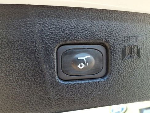 Used 2024 Ford Edge SEL w/ Convenience Package AWD/4WD image 14