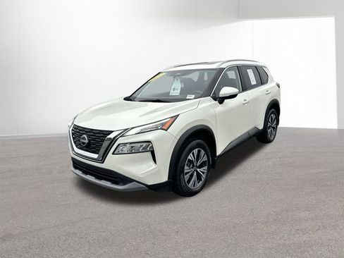 Certified 2022 Nissan Rogue SV w/ SV Premium Package image 2