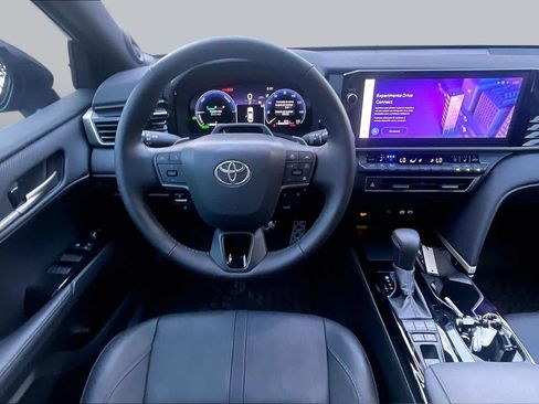 Used 2026 Toyota Camry XSE w/ Premium Plus Package FWD image 6