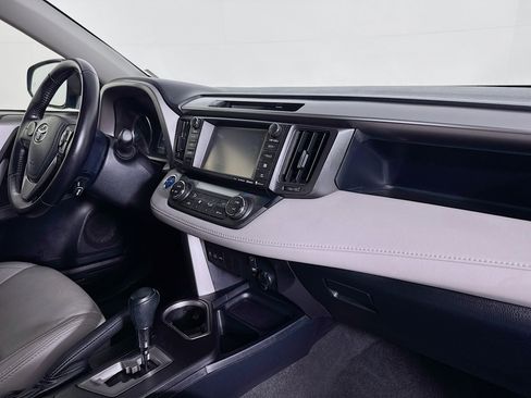 Used 2016 Toyota RAV4 XLE image 29