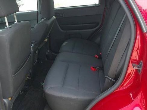 Used 2011 Ford Escape XLT FWD image 9