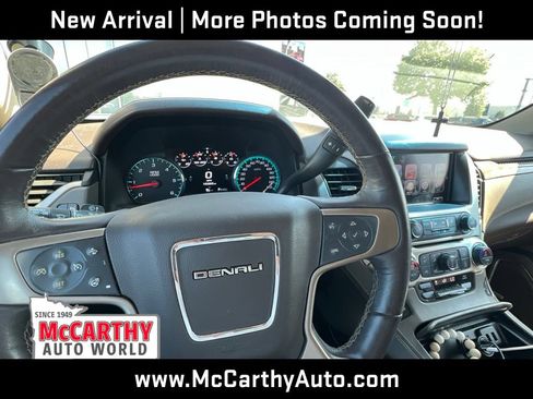 Used 2017 GMC Yukon Denali w/ Open Road Package AWD/4WD image 11