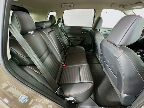 New 2026 Nissan Rogue SV w/ Rock Creek Premium Package AWD/4WD image 33