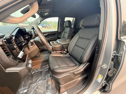 Used 2023 GMC Sierra 1500 SLE w/ Enhanced Capability Package AWD/4WD image 14