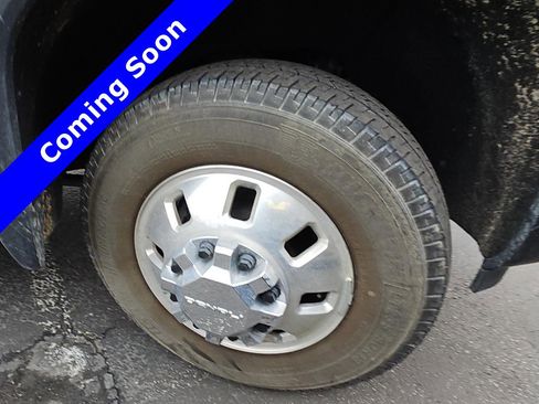 Used 2024 GMC Sierra 3500 Denali w/ Denali Reserve Package image 7