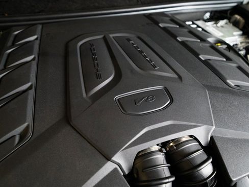 New 2026 Porsche Cayenne S image 43