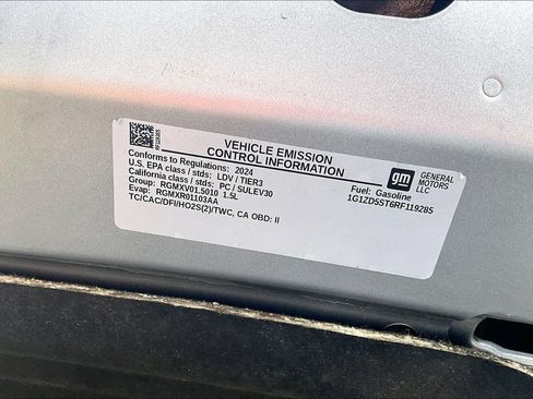 Used 2024 Chevrolet Malibu LT FWD image 35