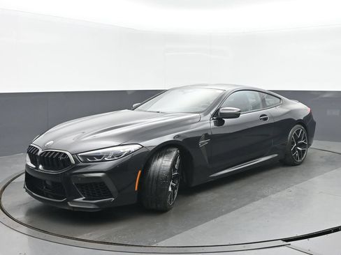 Used 2022 BMW M8 Competition w/ M Carbon Exterior Package AWD/4WD image 7