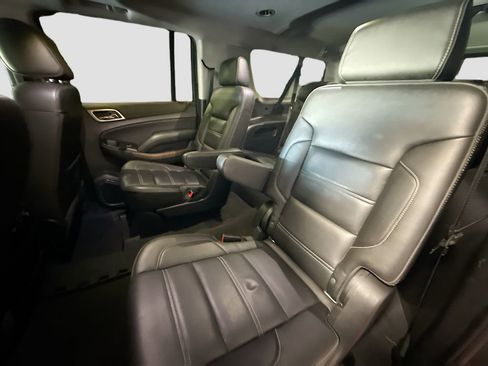 Used 2019 GMC Yukon XL Denali image 26